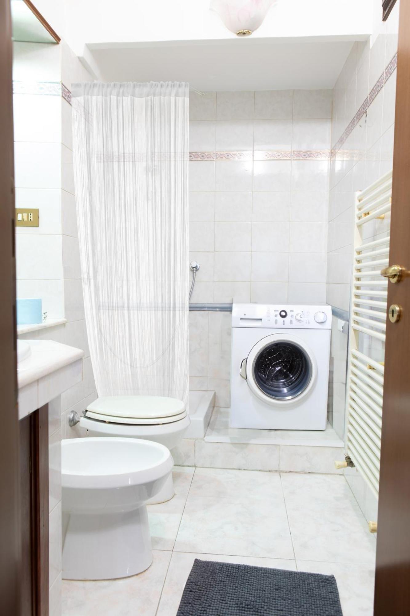 Casa Vitelli - Centro Storico A Due Passi Da Tutto Apartment Терачина Екстериор снимка