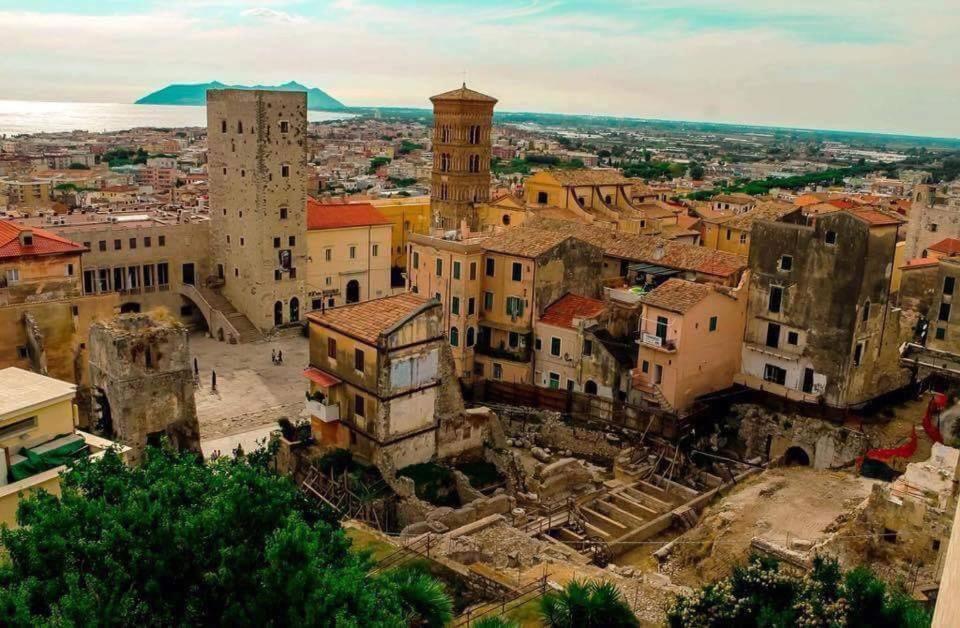 Casa Vitelli - Centro Storico A Due Passi Da Tutto Apartment Терачина Екстериор снимка